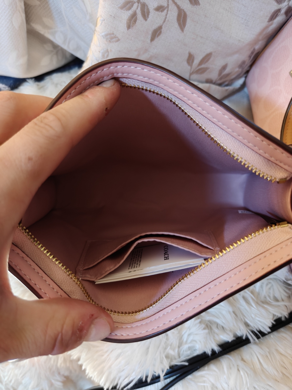 Coach Slim Crossbody Bag Powder Pink Collection - Picture 5 of 6